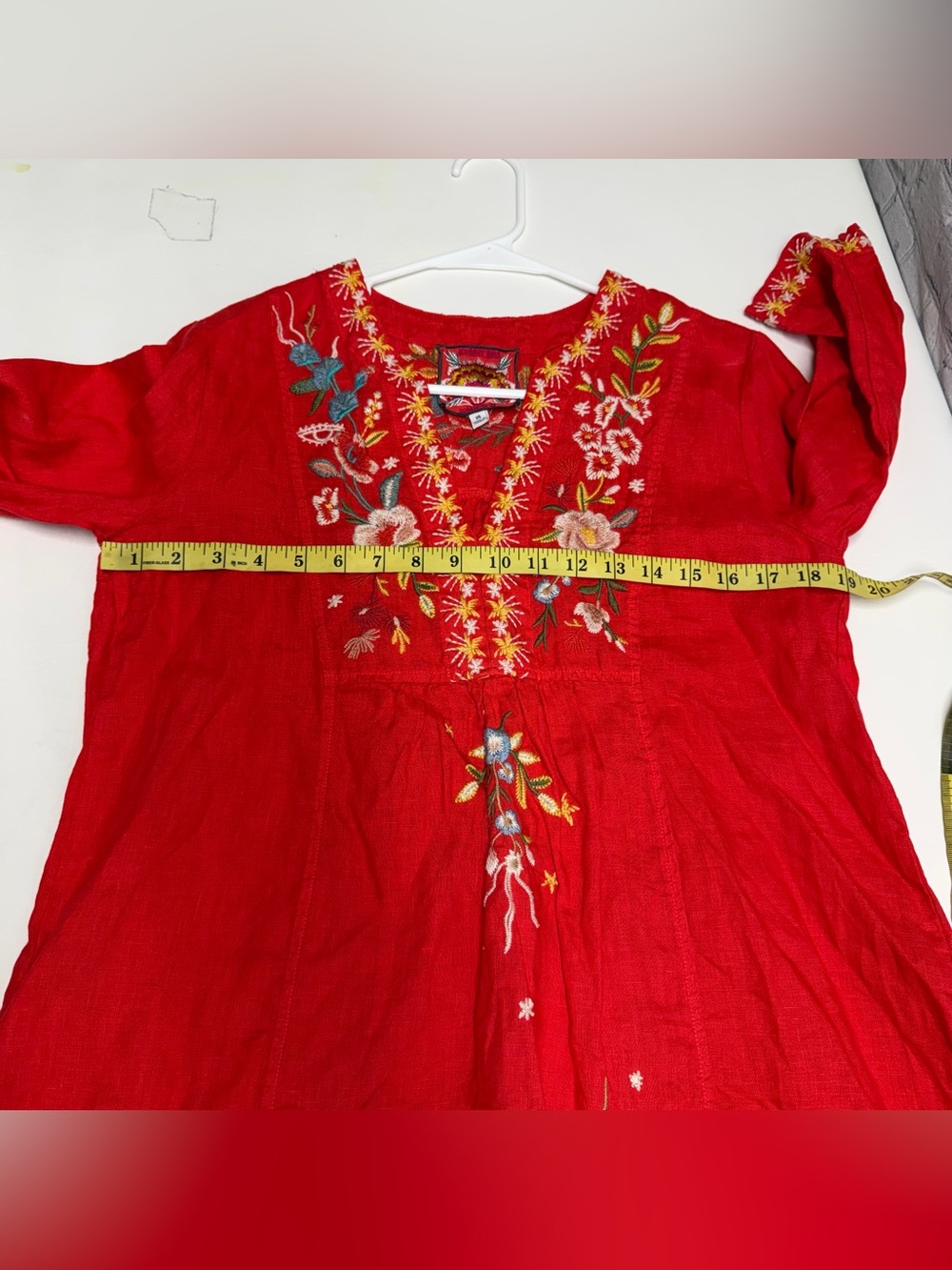 Johnny Was Lissa weekend a Red Embroidered Floral Tunic Sz Sx - Picture 4 of 13